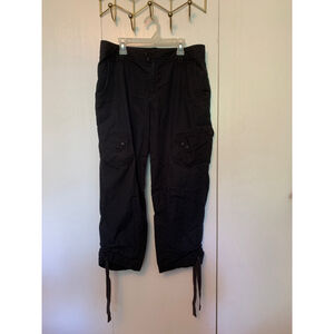 Women's LRL Cargo Capri Pants Size See measurements Black